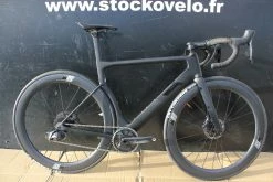 3TTT Vélo 3T STRADA TEAM SRAM Force Disc ETap AXS 12V Rouge Ou Noir 7 3TTT Vélo 3T STRADA TEAM SRAM Force Disc ETap AXS 12V Rouge Ou Noir -VTT Soldes Boutique 3T noir