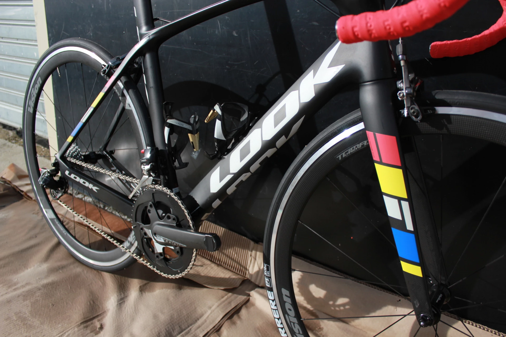 Vélo LOOK 795 Light RS Pro Team FORTUNEO « Reconditionné » 8 Vélo LOOK 795 Light RS Pro Team FORTUNEO « Reconditionné » – Image 6