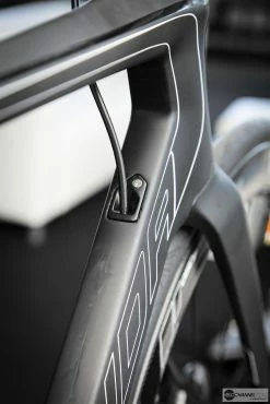 Vélo MERIDA REACTO équipe Pro BAHRAIN Shimano Dura-Ace 9150 Di2 11V Bleu/rouge/gold -VTT Soldes Boutique reacto 9000 2 3