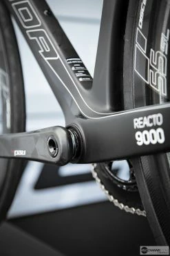 Vélo MERIDA REACTO 9000 Sram Red ETap 11V Noir Carbone Mat -VTT Soldes Boutique reacto 9000 4 1