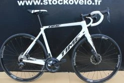 Vélo TIME ALPE D’HUEZ 21 Disc Avec Fourche AKTIV Gloss Blanc/noir